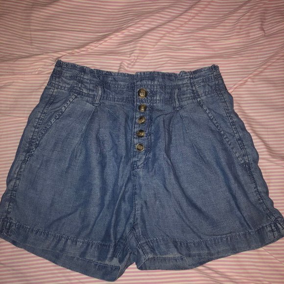 American Eagle Paperbag Shorts - Picture 1 of 2